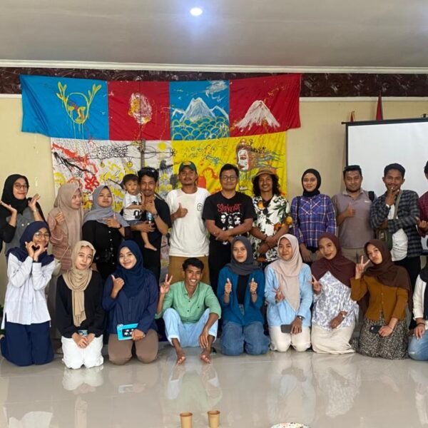 Mahasiswa PGSD UNSWA Sukses Gelar Pentas Seni Bertajuk “Marwah Genta”